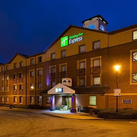 Holiday Inn Express Stoke-On-Trent By Ihg Exterior foto
