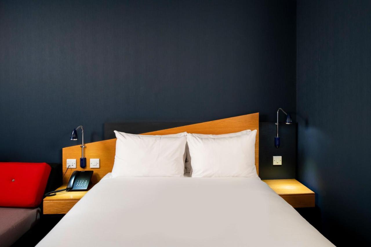 Holiday Inn Express Stoke-On-Trent By Ihg Exterior foto