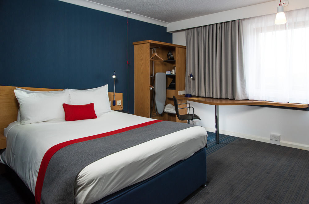Holiday Inn Express Stoke-On-Trent By Ihg Exterior foto